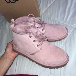 pink ugg neumel size 7